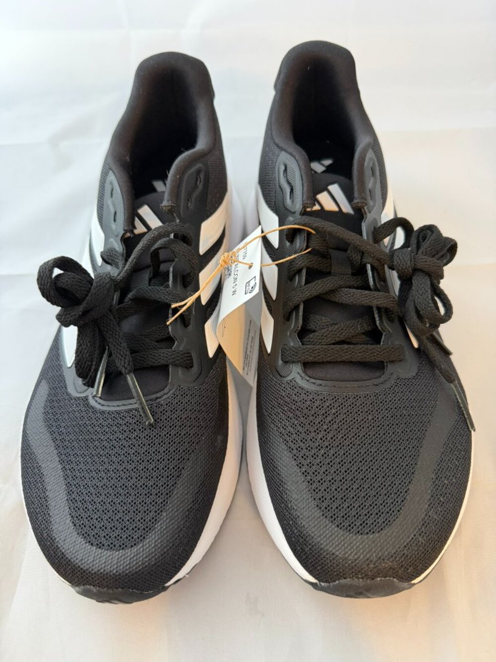 adidas Women's Runfalcon 5 Running Shoes Black/White Women Size 8 NIB - Picture 2 of 8